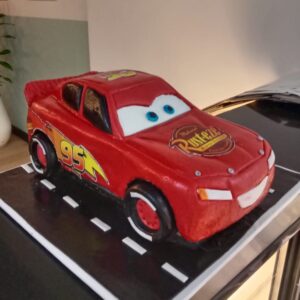 Car themed cake