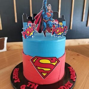 Superman cake